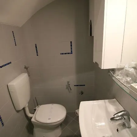 Studio Apartment Art Split Exterior photo