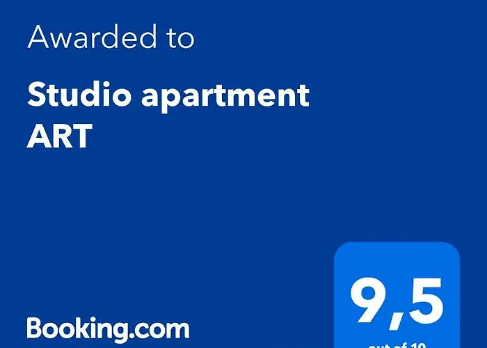 Studio Apartment Art